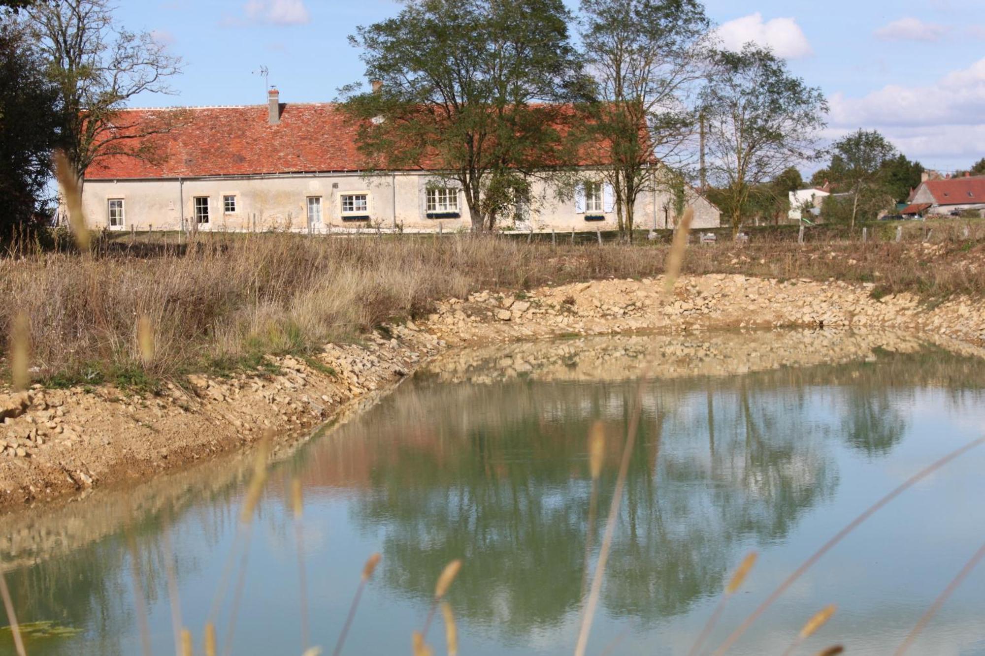Gite De La Maison Fort Vereaux Exterior photo
